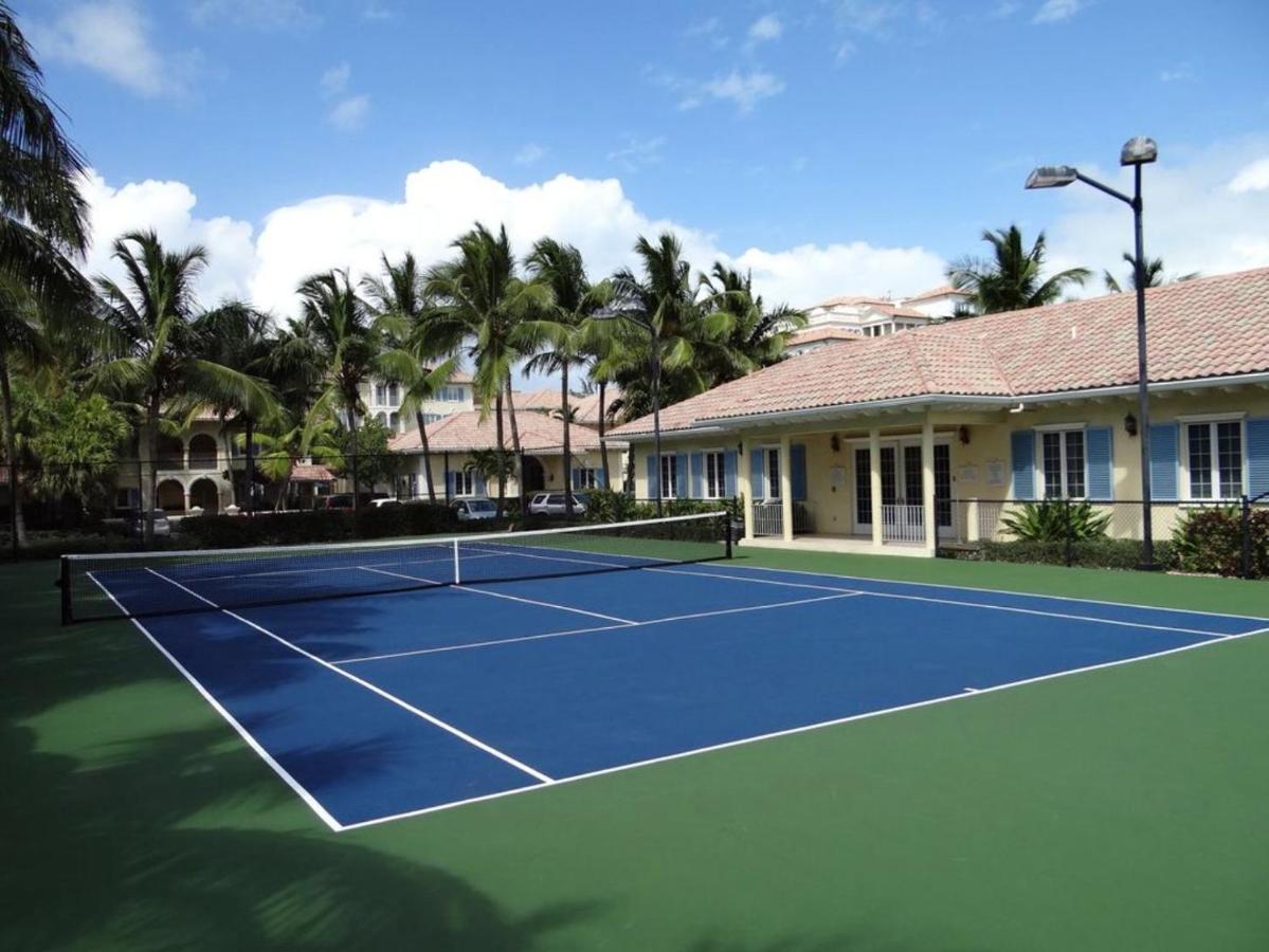 Villa Renaissance Unit 205 Grace Bay Beach エクステリア 写真