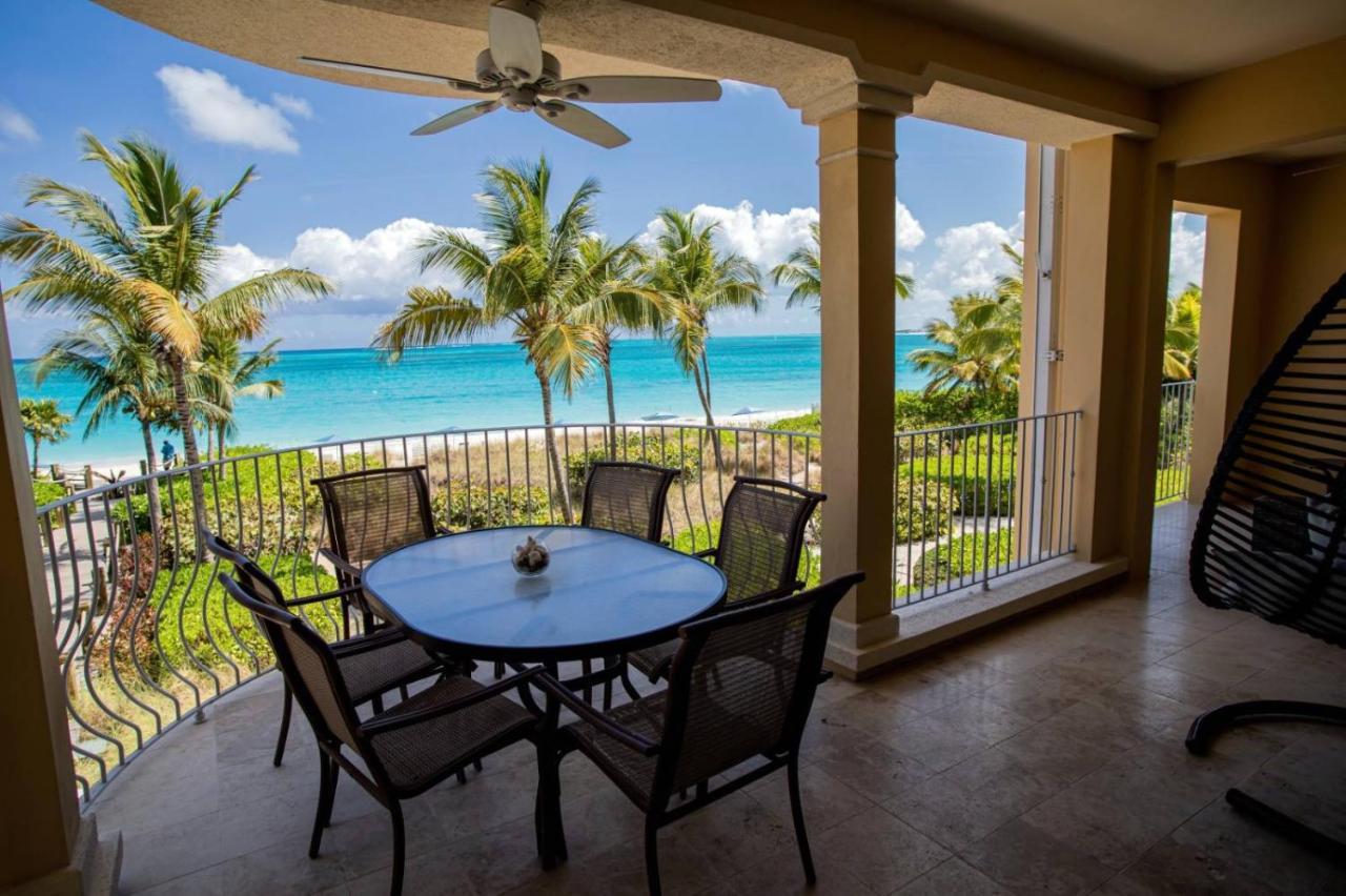 Villa Renaissance Unit 205 Grace Bay Beach エクステリア 写真