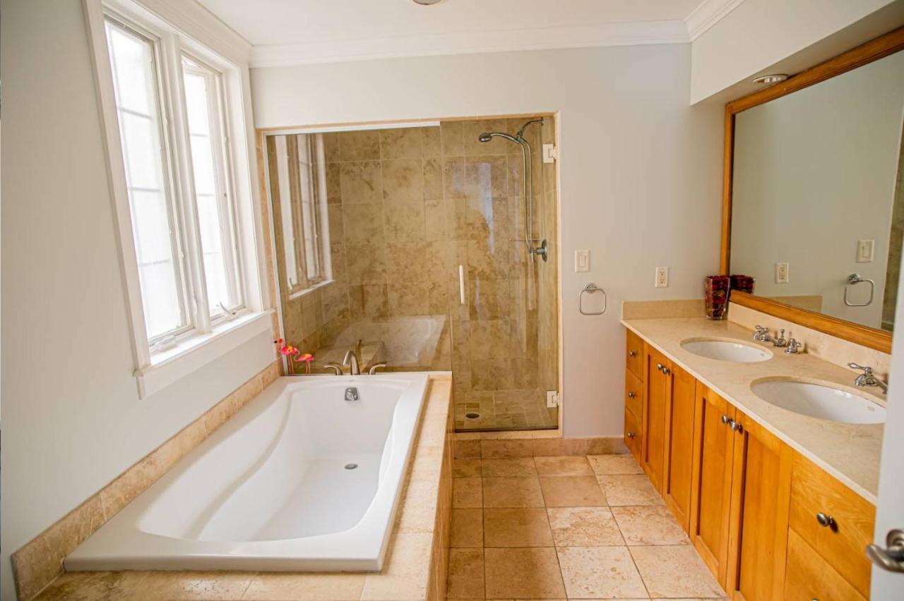 Villa Renaissance Unit 205 Grace Bay Beach エクステリア 写真