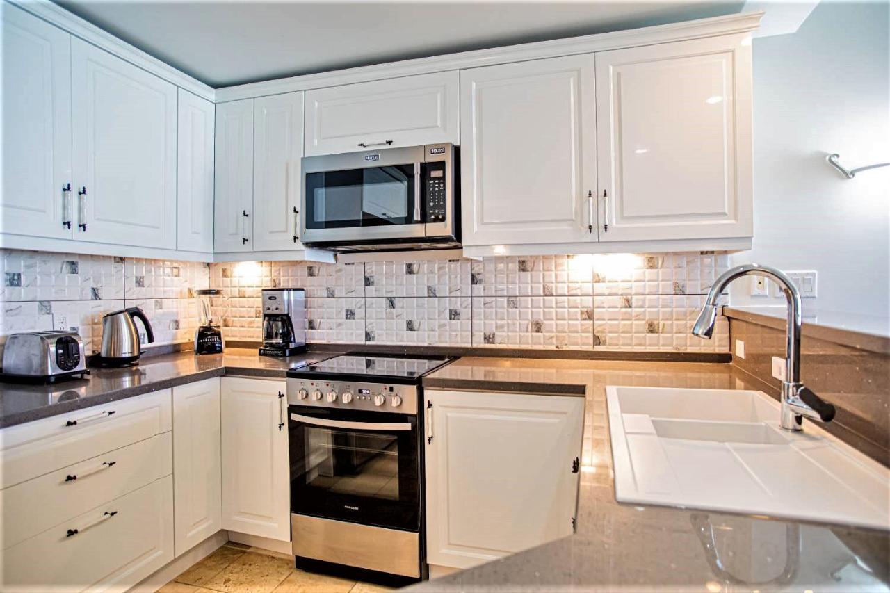 Villa Renaissance Unit 205 Grace Bay Beach エクステリア 写真